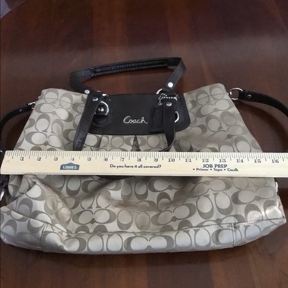 COACH PURSE - Picture 10 of 10